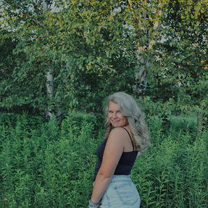 Meet your Posher, Hayley